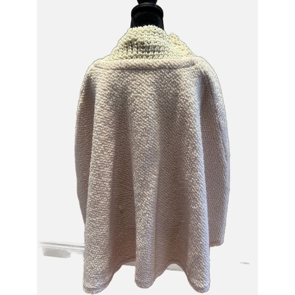 Anthropologie Blush Poncho in two materials: One Size - Picture 3 of 8